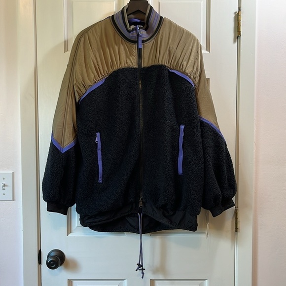 FP Movement by Free People Jackets & Blazers - NWT FP Movement Sherpa Full Zip Jacket - Size Medium